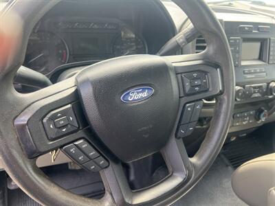 2020 Ford F-350 Contractor Body  12 Ft - Photo 18 - La Puente, CA 91744