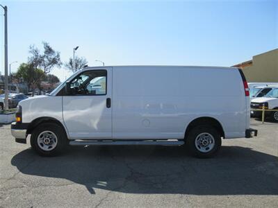 2022 GMC Savana 2500 Cargo Van   - Photo 4 - La Puente, CA 91744