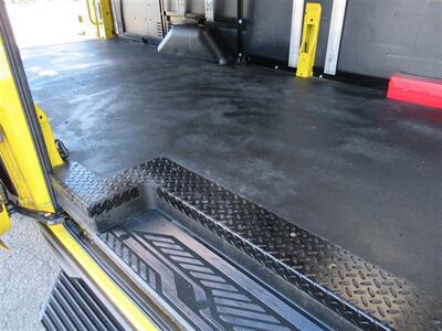 2019 Ford Transit 250 Cargo Van  High Roof 148 " WB Extended Extended - Photo 16 - La Puente, CA 91744