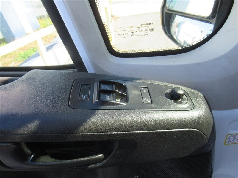 2022 RAM ProMaster Cargo Van Base photo 16