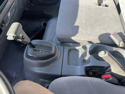 2019 Isuzu NRR StakeBed Truck  20 Ft - Photo 17 - La Puente, CA 91744