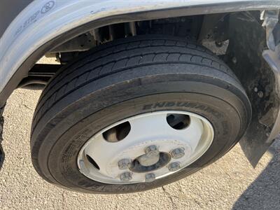 2019 Isuzu NRR StakeBed Truck  20 Ft - Photo 21 - La Puente, CA 91744