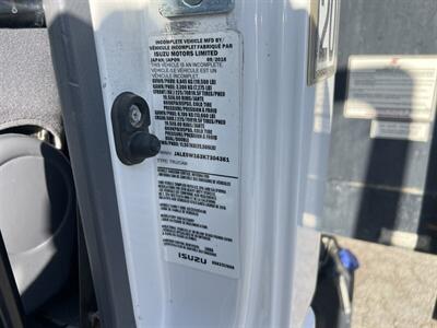 2019 Isuzu NRR StakeBed Truck  20 Ft - Photo 7 - La Puente, CA 91744