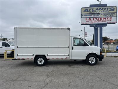 2021 GMC Savana 3500 Box Truck  12 Ft - Photo 2 - La Puente, CA 91744