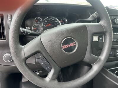 2021 GMC Savana 3500 Box Truck  12 Ft - Photo 10 - La Puente, CA 91744
