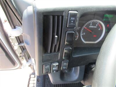 2023 Isuzu NRR StakeBed Truck  18 Ft - Photo 30 - La Puente, CA 91744