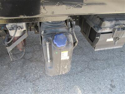 2023 Isuzu NRR StakeBed Truck  18 Ft - Photo 9 - La Puente, CA 91744