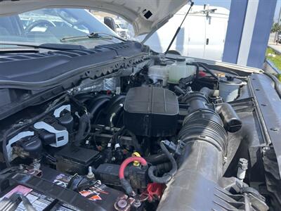 2022 Ford F-550 Super Duty XL 2WD Reg Cab 145 WB 60 CA DRW  Contractor 12 FT - Photo 22 - La Puente, CA 91744