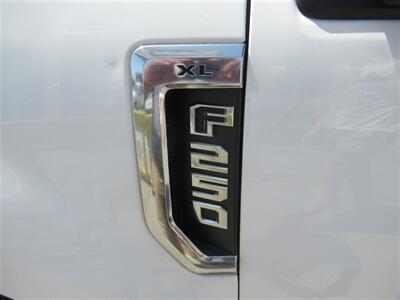 2019 Ford F-250 Utility Truck   - Photo 27 - La Puente, CA 91744