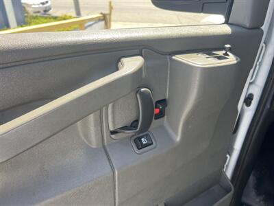 2018 Chevrolet Express 2500 Cargo Van   - Photo 11 - La Puente, CA 91744