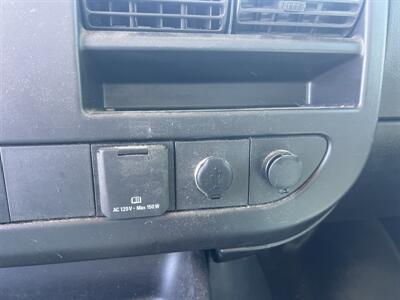 2021 Chevrolet Express 3500 Box Truck  11 Ft - Photo 25 - La Puente, CA 91744