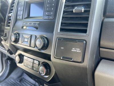 2020 Ford F-350 Contractor Body  12 Ft - Photo 31 - La Puente, CA 91744