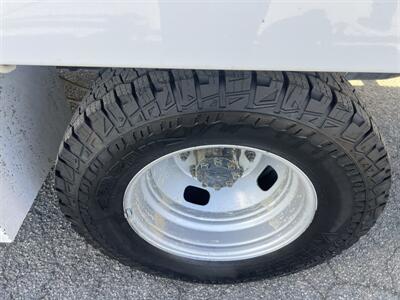 2020 Ford F-350 Contractor Body  12 Ft - Photo 26 - La Puente, CA 91744
