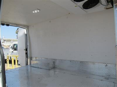 2015 Ford Transit 250 Reefer Cargo Van  Medium Roof 148 WB - Photo 13 - La Puente, CA 91744