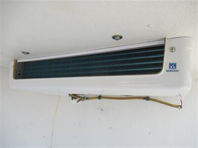 2015 Ford Transit 250 Reefer Cargo Van  Medium Roof 148 WB - Photo 16 - La Puente, CA 91744