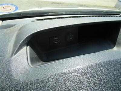 2022 Ford Transit 250 Cargo Van  High Roof 148 WB - Photo 22 - La Puente, CA 91744
