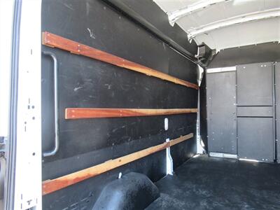2022 Ford Transit 250 Cargo Van  High Roof 148 WB - Photo 10 - La Puente, CA 91744