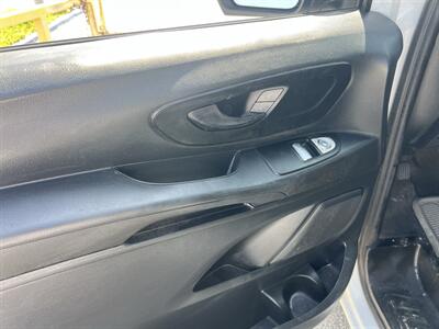 2019 Mercedes-Benz Metris Cargo Van   - Photo 9 - La Puente, CA 91744