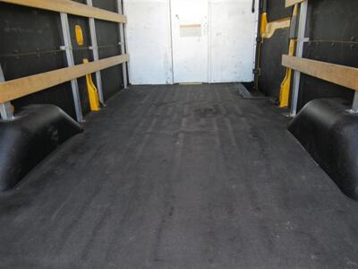2021 Ford Transit 250 Cargo Van  High Roof 148 WB - Photo 11 - La Puente, CA 91744