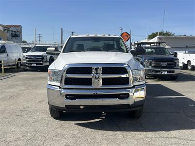 2018 RAM 3500 Utility Truck   - Photo 5 - La Puente, CA 91744