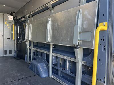 2020 Ford Transit 250 Cargo Van  High Roof 148 " WB Extended Extended - Photo 10 - La Puente, CA 91744