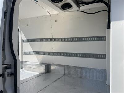 2018 Ford Transit 350 Reefer Cargo Van  High Roof 148 " WB Extended - Photo 12 - La Puente, CA 91744