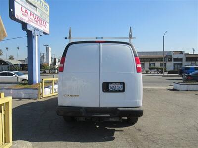 2018 Chevrolet Express 2500 Cargo Van inop   - Photo 3 - La Puente, CA 91744