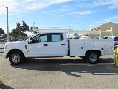 2017 Ford F-350 Utility Truck   - Photo 4 - La Puente, CA 91744