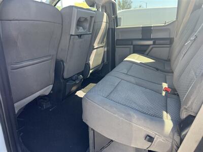 2019 Ford F-550 Super Duty  StakeBed 12 Ft - Photo 32 - La Puente, CA 91744