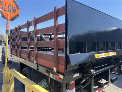 2019 Ford F-550 Super Duty  StakeBed 12 Ft - Photo 6 - La Puente, CA 91744