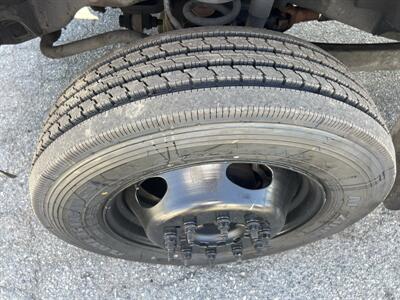 2019 Ford F-550 Super Duty  StakeBed 12 Ft - Photo 29 - La Puente, CA 91744