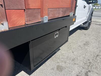 2019 Ford F-550 Super Duty  StakeBed 12 Ft - Photo 36 - La Puente, CA 91744