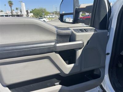 2019 Ford F-550 Super Duty  StakeBed 12 Ft - Photo 17 - La Puente, CA 91744