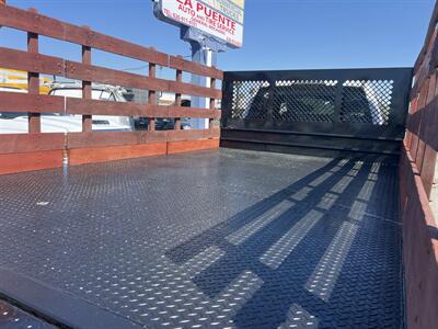 2019 Ford F-550 Super Duty  StakeBed 12 Ft - Photo 12 - La Puente, CA 91744