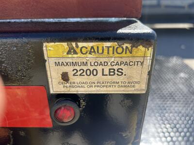 2019 Ford F-550 Super Duty  StakeBed 12 Ft - Photo 16 - La Puente, CA 91744