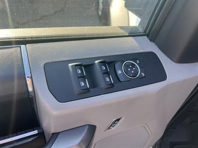 2019 Ford F-550 Super Duty XL 4WD Crew Cab 179 " WB DRW 60 " CA  StakeBed 12 Ft - Photo 17 - La Puente, CA 91744