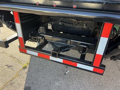 2019 Ford F-550 Super Duty XL 4WD Crew Cab 179 " WB DRW 60 " CA  StakeBed 12 Ft - Photo 15 - La Puente, CA 91744