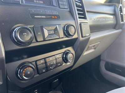 2019 Ford F-550 Super Duty XL 4WD Crew Cab 179 " WB DRW 60 " CA  StakeBed 12 Ft - Photo 25 - La Puente, CA 91744