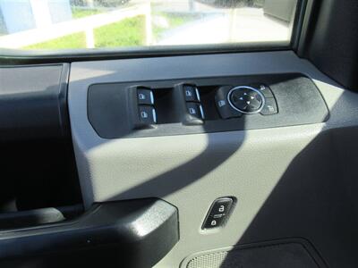 2020 Ford F-250 Utility Truck   - Photo 13 - La Puente, CA 91744