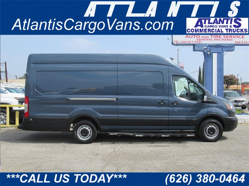 2019 Ford Transit Cargo Van photo 27