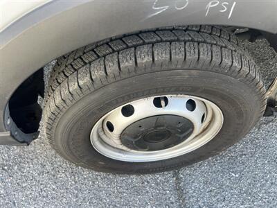 2021 Ford Transit 150 Cargo Van  Medium Roof 130 WB - Photo 25 - La Puente, CA 91744