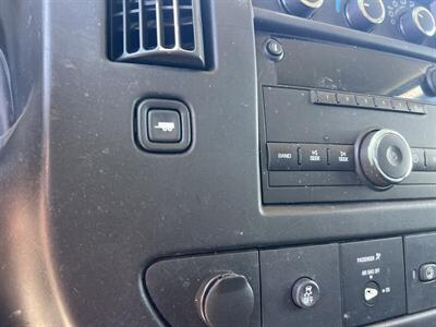 2014 Chevrolet Express 2500 Cargo Van   - Photo 14 - La Puente, CA 91744