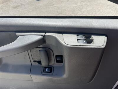 2014 Chevrolet Express 2500 Cargo Van   - Photo 28 - La Puente, CA 91744