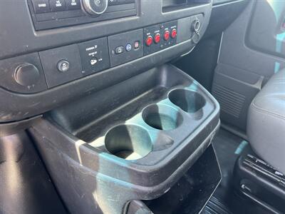 2014 Chevrolet Express 2500 Cargo Van   - Photo 13 - La Puente, CA 91744