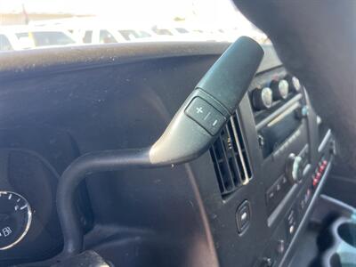 2014 Chevrolet Express 2500 Cargo Van   - Photo 11 - La Puente, CA 91744