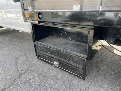 2019 Ford F-550 Super Duty XL 4WD Crew Cab 179 WB DRW  StakeBed 12 Ft - Photo 9 - La Puente, CA 91744