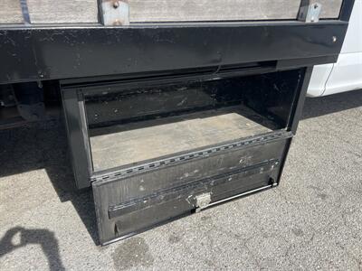 2019 Ford F-550 Super Duty XL 4WD Crew Cab 179 WB DRW  StakeBed 12 Ft - Photo 12 - La Puente, CA 91744