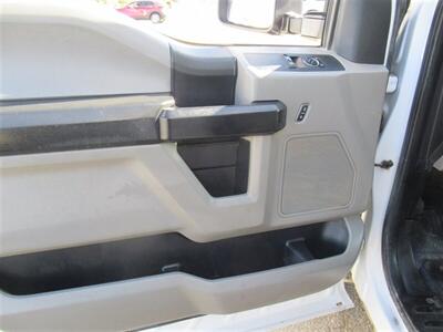 2020 Ford F-350 Contractor Body  12 Ft - Photo 19 - La Puente, CA 91744