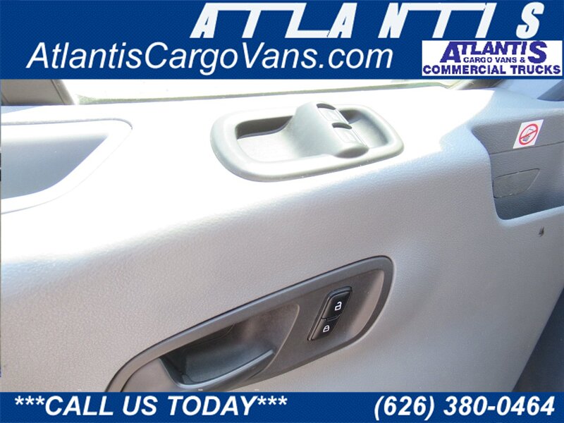 2019 Ford Transit Cargo Van photo 33
