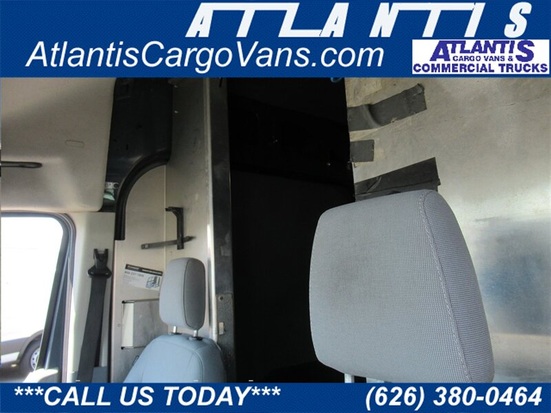 2019 Ford Transit Cargo Van photo 38